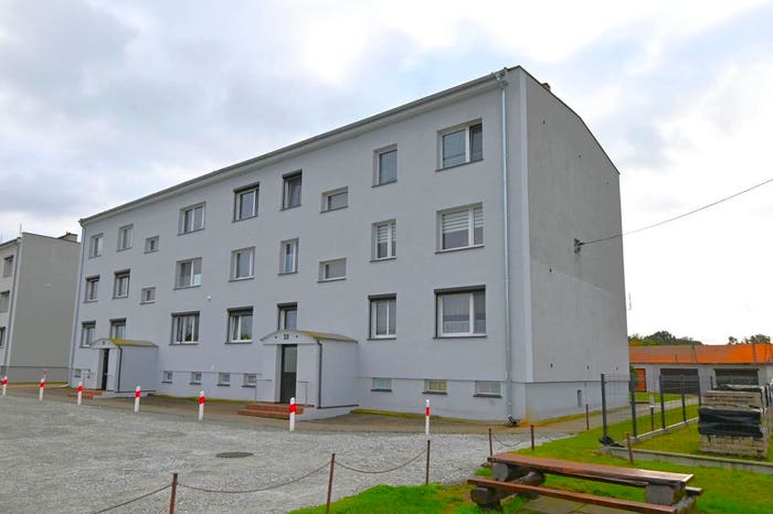 Mieszkanie 3-pokojowe na sprzedaż, Kobylniki