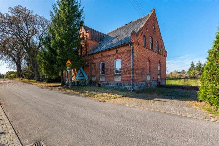 Dom 4-pokojowy na sprzedaż, Bagienica
