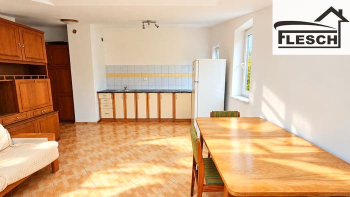 Mieszkanie 3-pokojowe do wynajęcia, Wolica