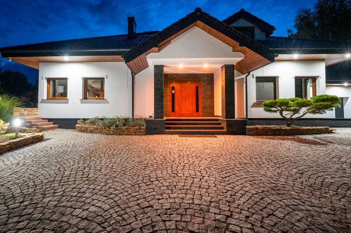 Dom 7-pokojowy na sprzedaż, Jedlnia-Letnisko