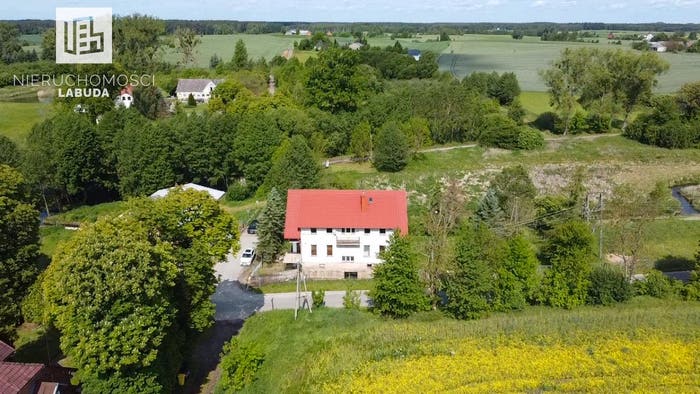 Dom 10-pokojowy na sprzedaż, Stary Bukowiec