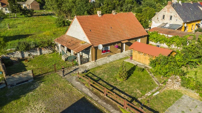 Dom 4-pokojowy na sprzedaż, Mierków