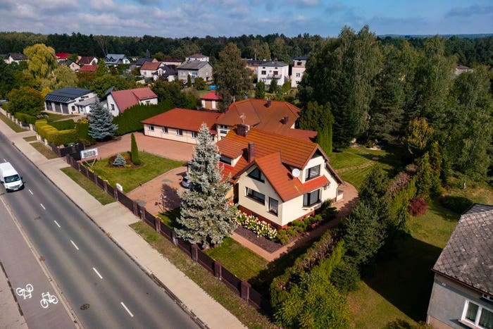 Dom 8-pokojowy na sprzedaż, Myszków