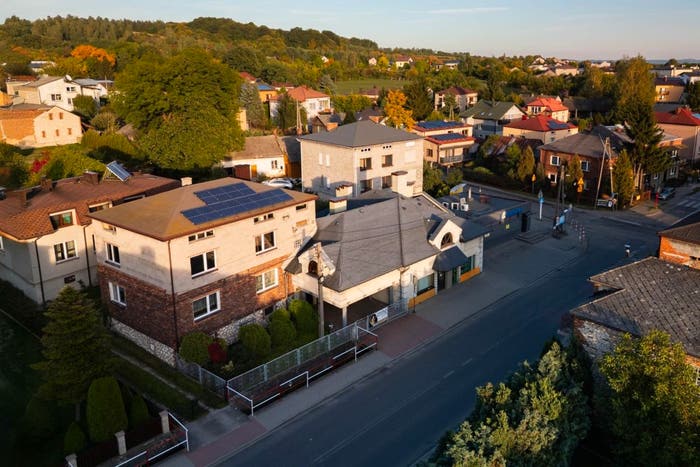 Dom 6-pokojowy na sprzedaż, Niegowonice