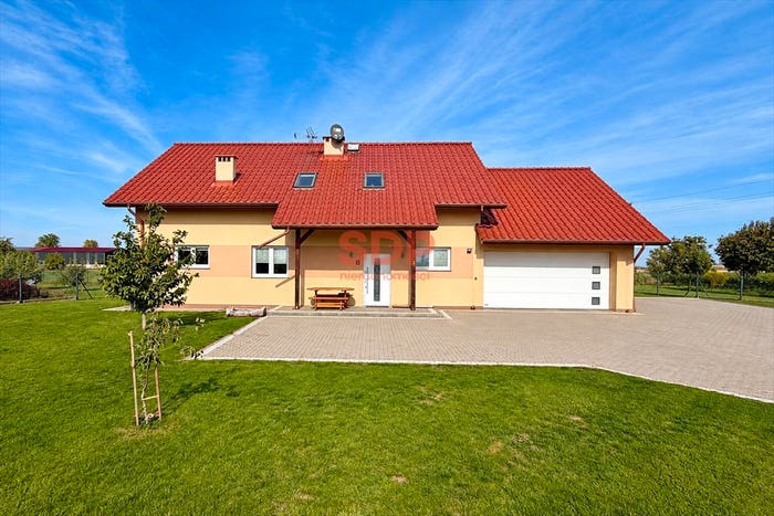 Dom 6-pokojowy na sprzedaż, Goszczyna